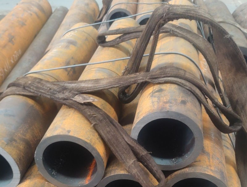 银川15CrMoG无缝钢管切割