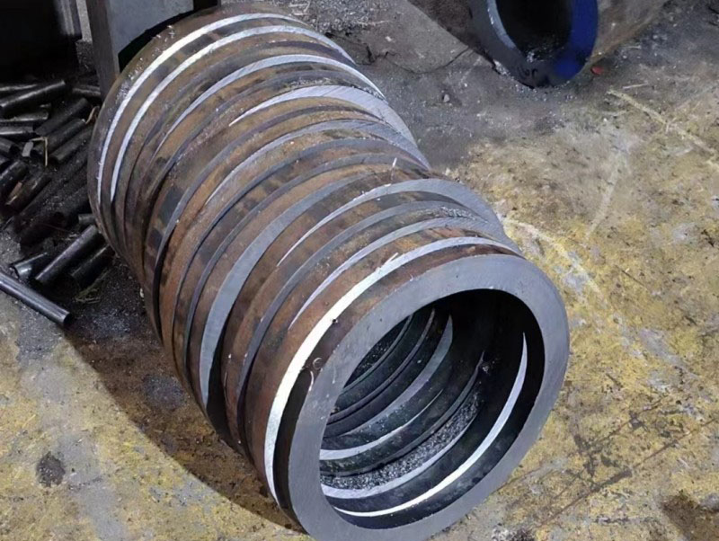 银川30CrMo无缝钢管切割